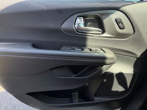 New 2026 Chrysler Pacifica Select image 27