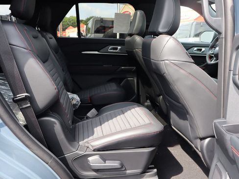 New 2026 Ford Explorer ST-Line w/ ST-Line Street Pack AWD/4WD image 35
