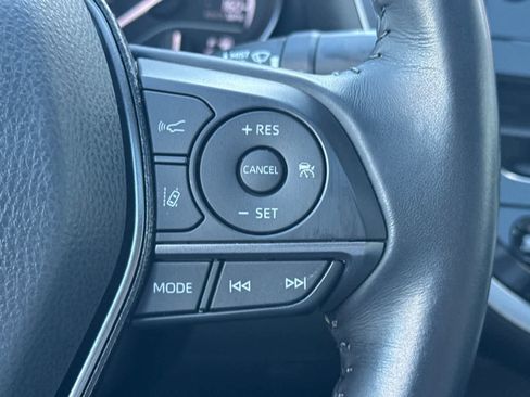 Used 2023 Toyota Camry SE image 26