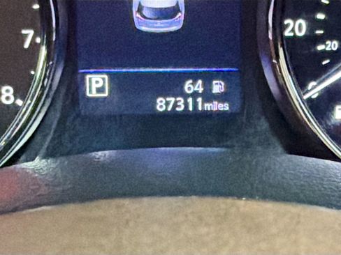 Used 2018 Nissan Rogue SL image 19