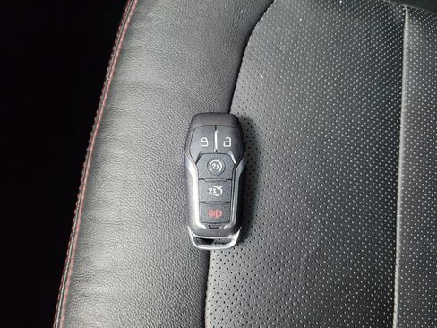 Used 2016 Ford Explorer Sport AWD/4WD image 32