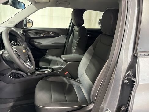 New 2026 Chevrolet TrailBlazer LT w/ Convenience Package image 5