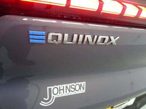 Used 2025 Chevrolet Equinox EV LT FWD image 24