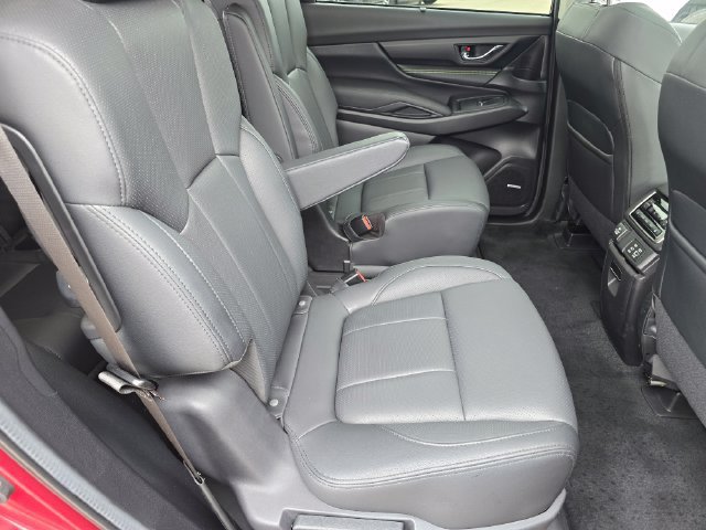 Used 2025 Subaru Ascent Bronze Edition AWD/4WD image 33