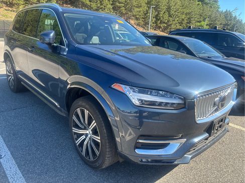 Used 2023 Volvo XC90 B6 Plus w/ Protection Package Premier AWD/4WD image 2
