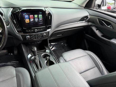 Used 2019 Chevrolet Traverse LT AWD/4WD image 45