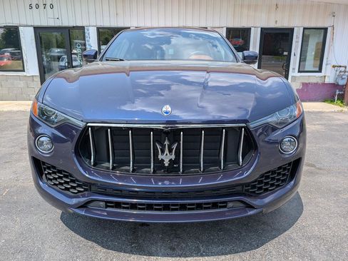 Used 2019 Maserati Levante AWD/4WD image 2
