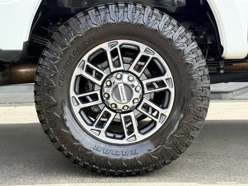 Used 2024 Ford F250 Limited w/ FX4 Off-Road Package image 13