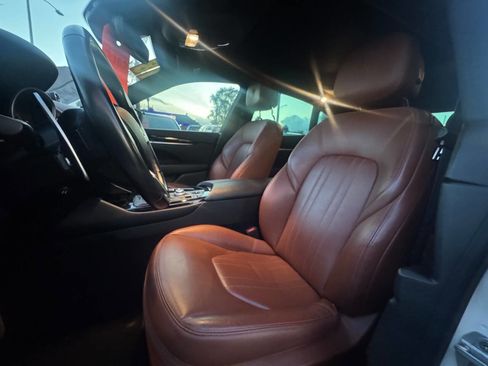Used 2018 Maserati Levante S image 22