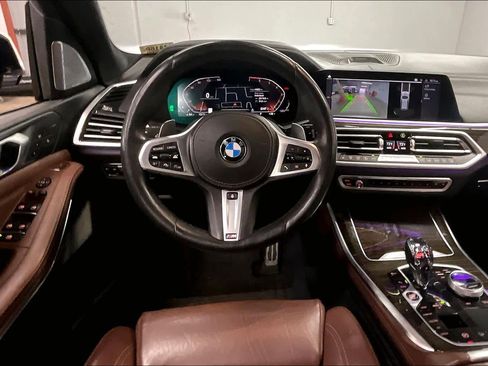 Used 2019 BMW X5 xDrive50i w/ M Sport Package image 8