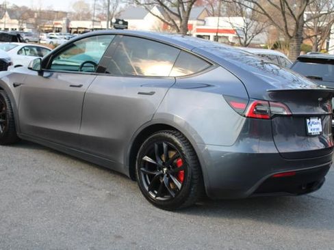 Used 2020 Tesla Model Y Performance image 6