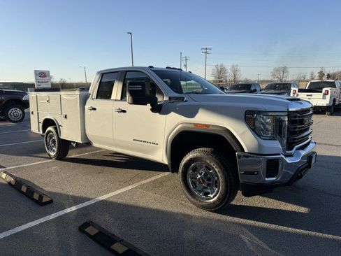 Used 2020 GMC Sierra 2500 4x4 Double Cab w/ Convenience Package image 3