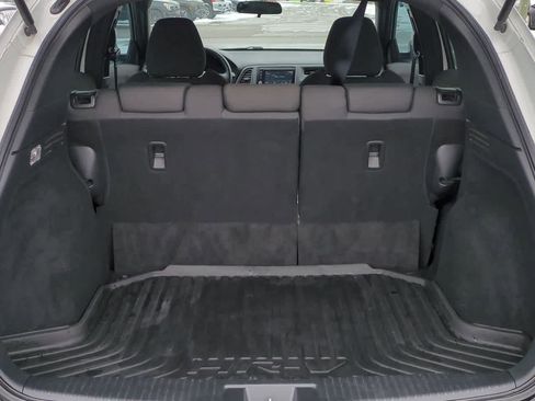 Used 2019 Honda HR-V Sport image 32