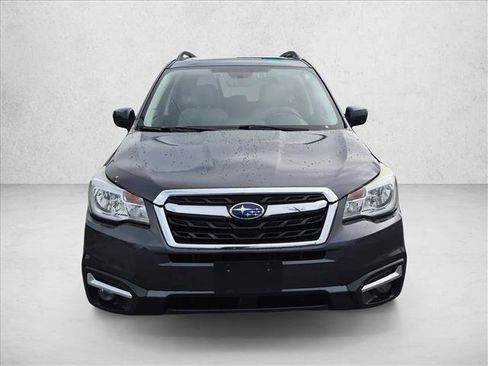 Used 2018 Subaru Forester 2.5i Premium AWD/4WD image 2
