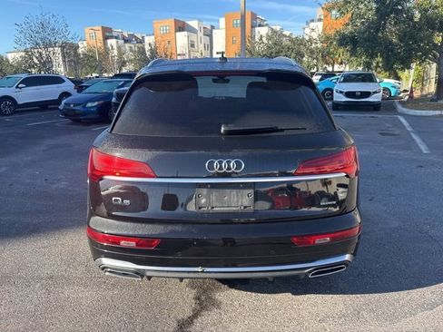 Used 2022 Audi Q5 2.0T Premium w/ Convenience Package image 4