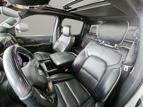 Used 2019 RAM 1500 Limited image 18