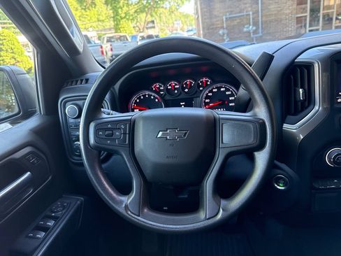 Used 2022 Chevrolet Silverado 1500 Custom Trail Boss AWD/4WD image 22