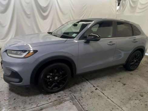 Used 2023 Honda HR-V Sport image 4