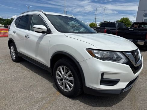 Used 2020 Nissan Rogue SV AWD/4WD image 1