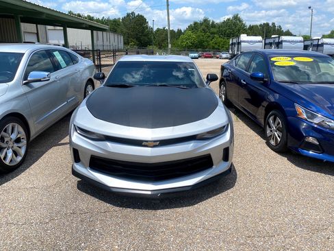 Used 2018 Chevrolet Camaro LS image 2