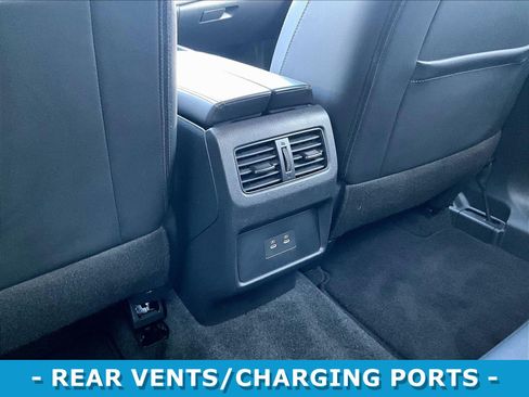 Used 2026 Nissan Rogue SL FWD image 10