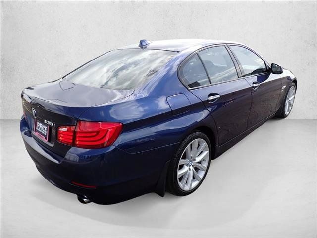 Used 2011 BMW 535i xDrive Sedan AWD/4WD image 4