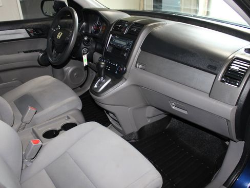 Used 2011 Honda CR-V LX image 24