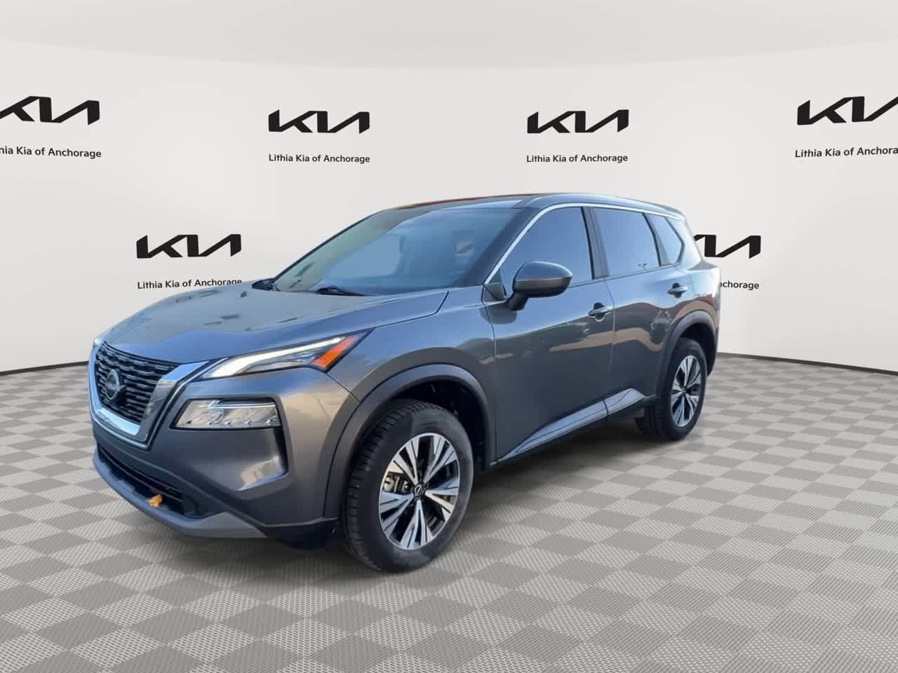 Used 2023 Nissan Rogue SV AWD/4WD image 3
