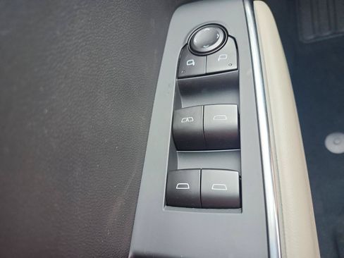 New 2026 GMC Acadia Elevation FWD image 16