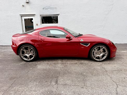 Used 2008 Alfa Romeo 8C Competizione RWD image 23
