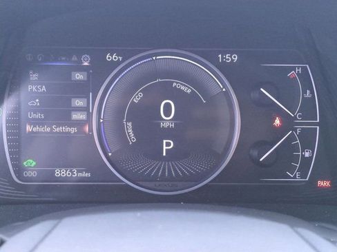 Used 2025 Lexus ES 300h w/ Premium Package image 22