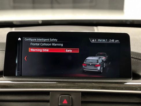 Used 2018 BMW 330i xDrive Wagon image 33