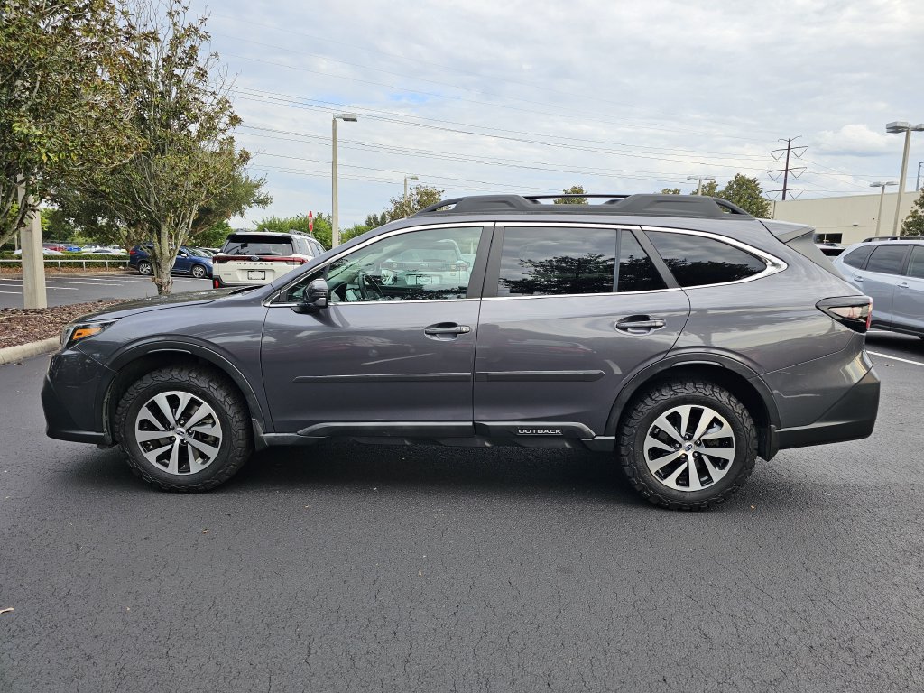 Used 2022 Subaru Outback Premium AWD/4WD image 5