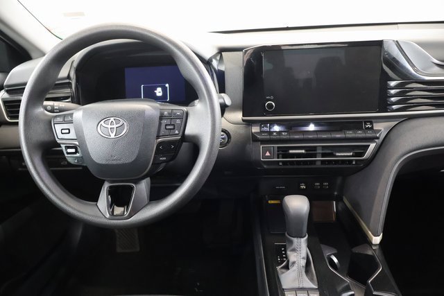 Used 2025 Toyota Camry LE FWD image 12