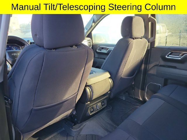 Used 2025 Chevrolet Silverado 1500 RST AWD/4WD image 27