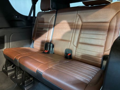 Used 2023 GMC Yukon XL Denali Ultimate AWD/4WD image 45