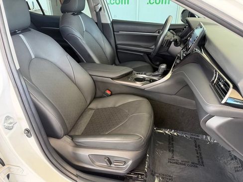 Used 2022 Toyota Camry XSE w/ Navigation Package FWD image 22
