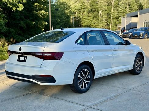New 2025 Volkswagen Jetta S image 8