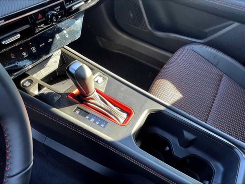 New 2025 Nissan Kicks SR image 14