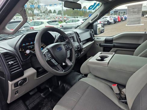 Used 2016 Ford F150 XL w/ Equipment Group 101A Mid image 5