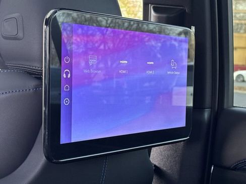 New 2026 Cadillac Escalade IQ Sport 1 w/ LPO, ONYX Package image 15