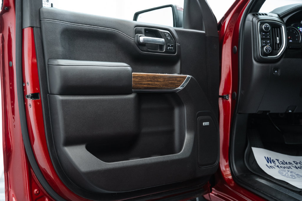 Used 2021 Chevrolet Silverado 1500 High Country w/ Technology Package AWD/4WD image 49