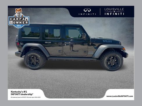 Used 2023 Jeep Wrangler Unlimited w/ Cold Weather Group AWD/4WD image 1