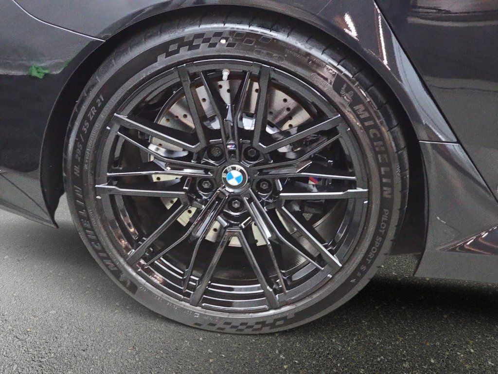 Used 2026 BMW M5 w/ Executive Package AWD/4WD image 34