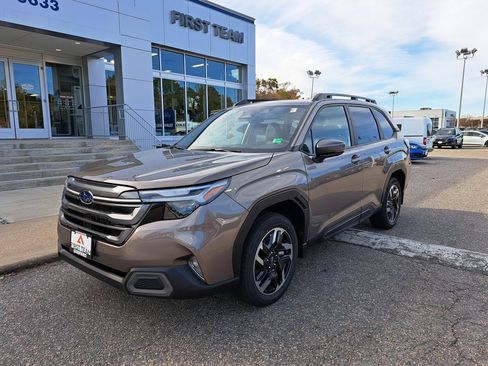New 2025 Subaru Forester Limited image 2