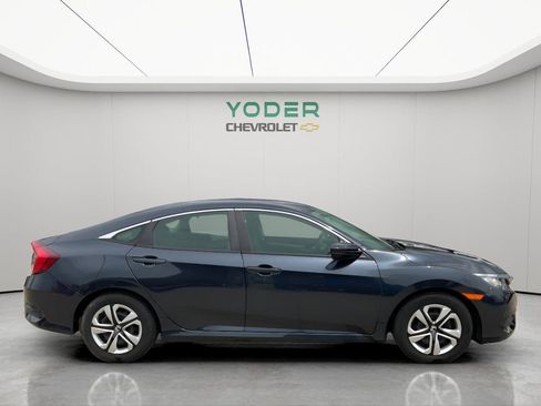 Used 2018 Honda Civic LX image 4