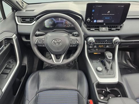 Used 2025 Toyota RAV4 XSE w/ Advanced Technology Package AWD/4WD image 36