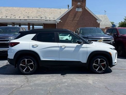 Used 2023 Chevrolet TrailBlazer RS AWD/4WD image 8