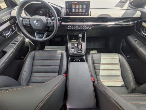 Used 2024 Honda CR-V Sport Touring image 15