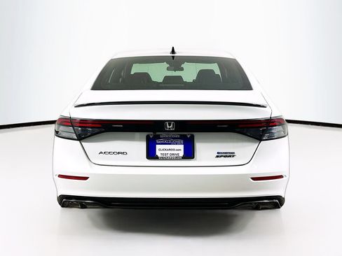 Used 2024 Honda Accord Sport image 15